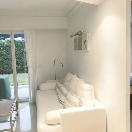 公寓 Delux Con Giardino Privato 昂蒂布